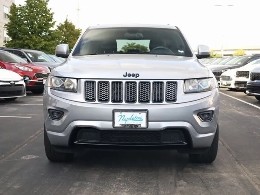 2015 Jeep Grand Cherokee Laredo photo 1