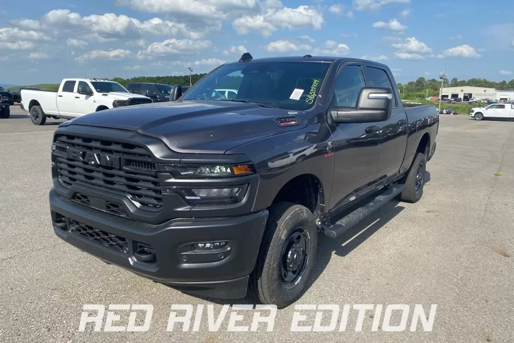 2025 Ram 2500 Tradesman photo 1