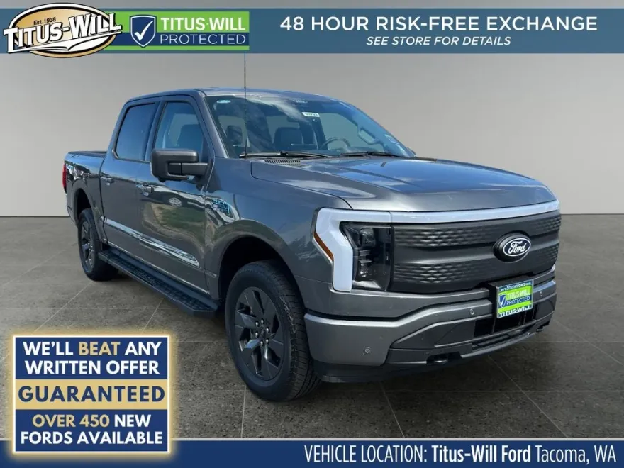 2025 Ford F-150 Lightning photo 1