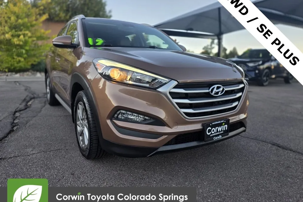 2017 Hyundai Tucson SE Plus photo 1