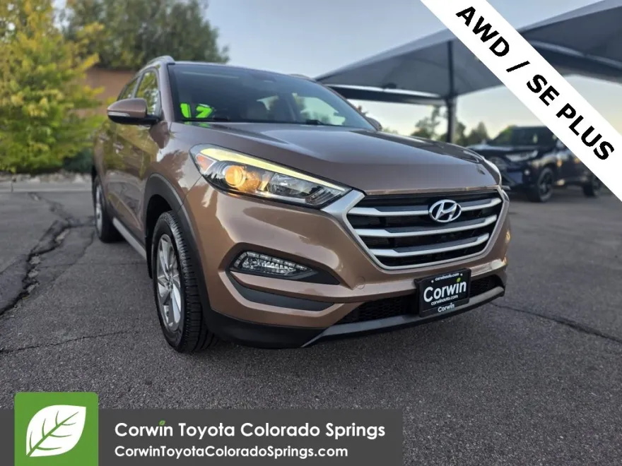 2017 Hyundai Tucson SE Plus photo 1