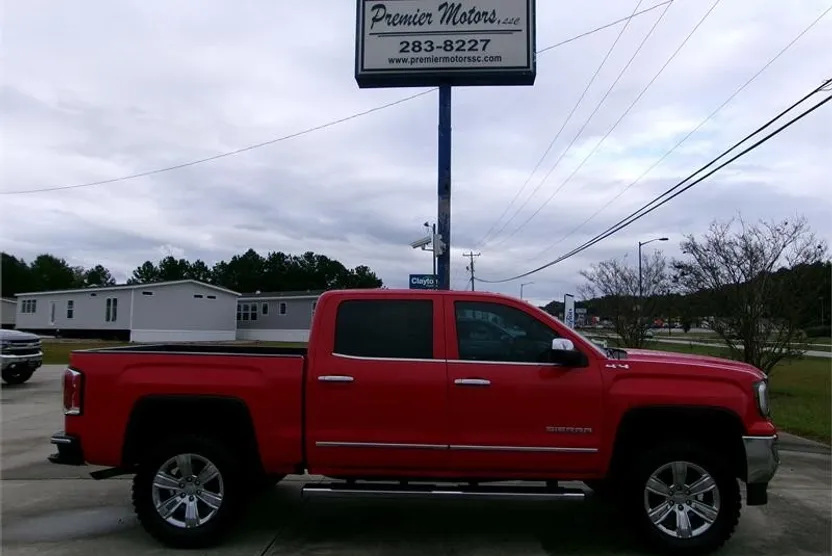 2017 Gmc Sierra 1500 SLT photo 1