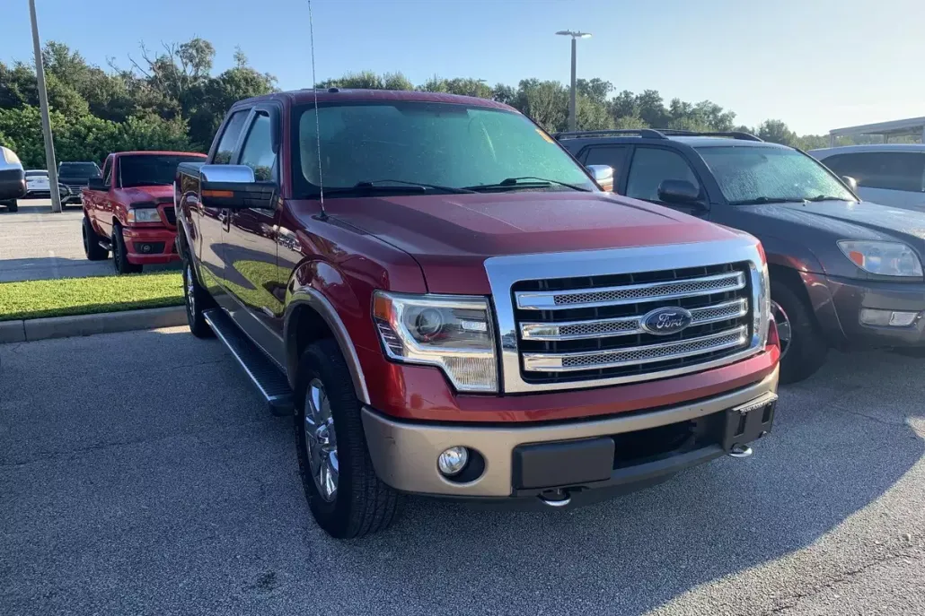 2013 Ford F-150 Lariat photo 1