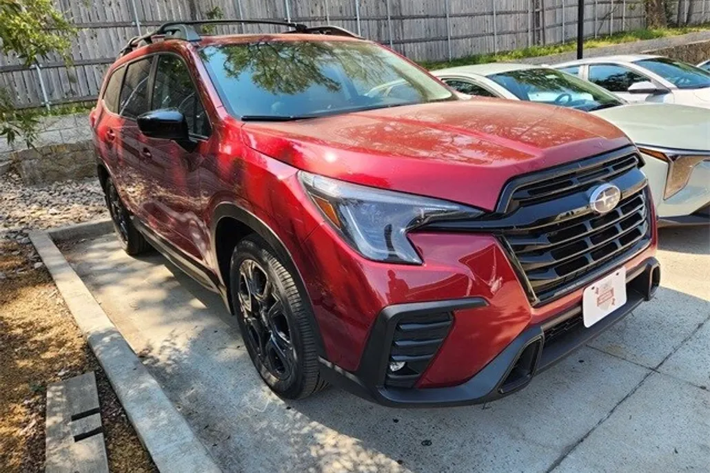 2025 Subaru Ascent Onyx Edition photo 1