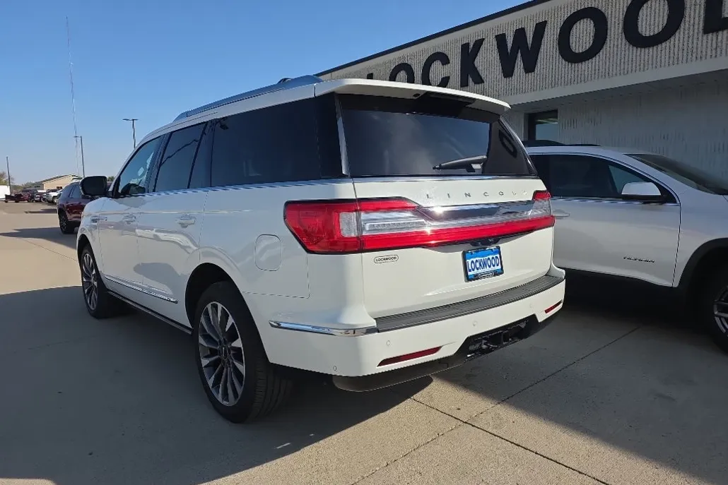 2021 Lincoln Navigator Reserve photo 1