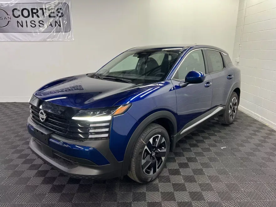 2025 Nissan Kicks SV photo 1