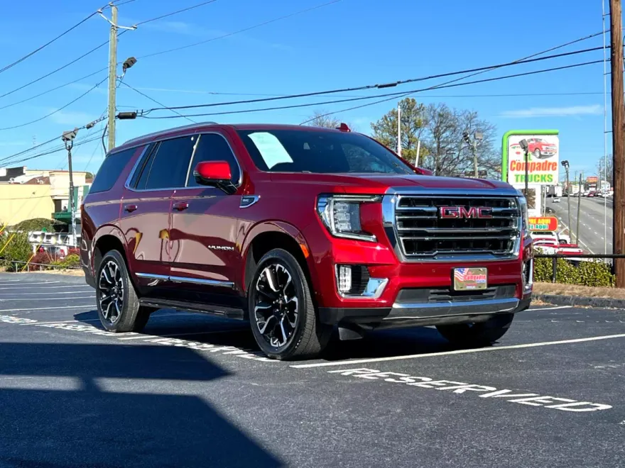 2023 Gmc Yukon SLT photo 1