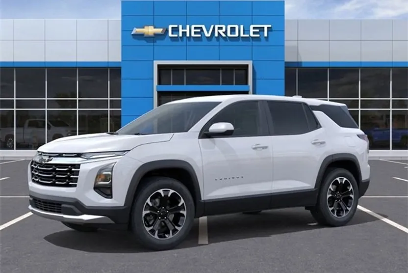 2026 Chevrolet Equinox LT photo 1