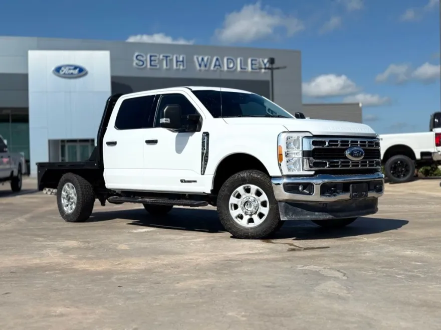 2023 Ford F-250 photo 1