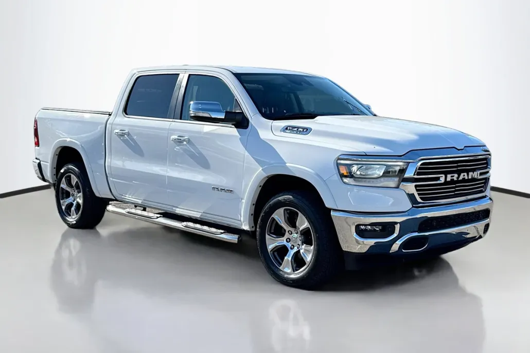 2022 Ram 1500 Laramie photo 1