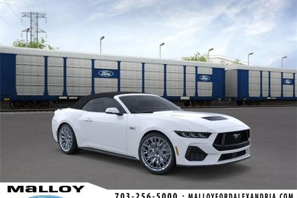 2025 Ford Mustang GT Premium Convertible photo 1