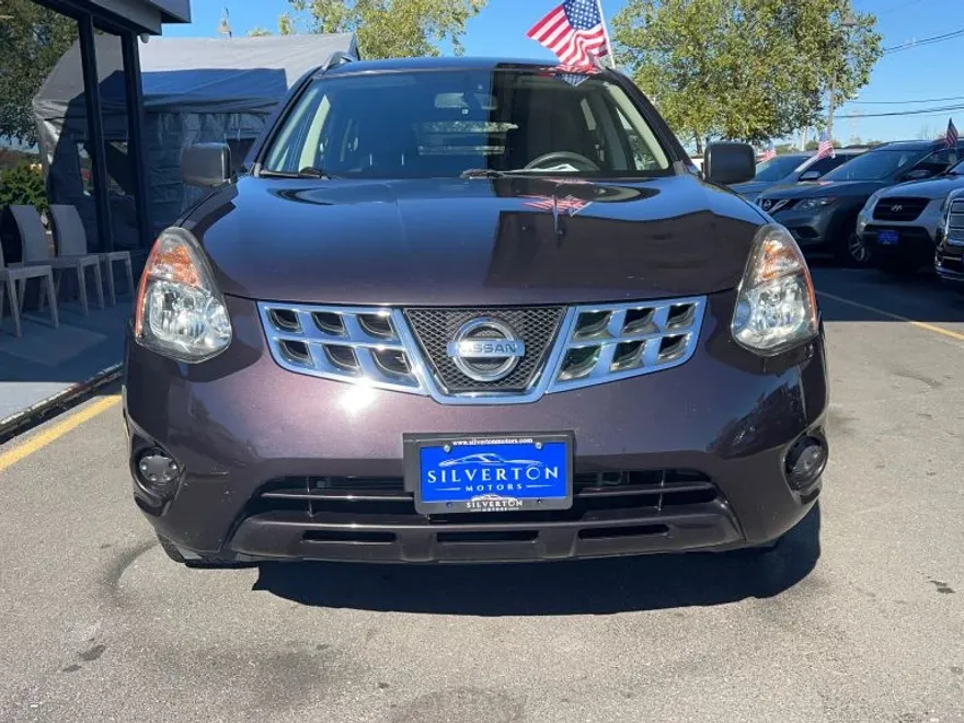 2015 Nissan Rogue Select photo 1