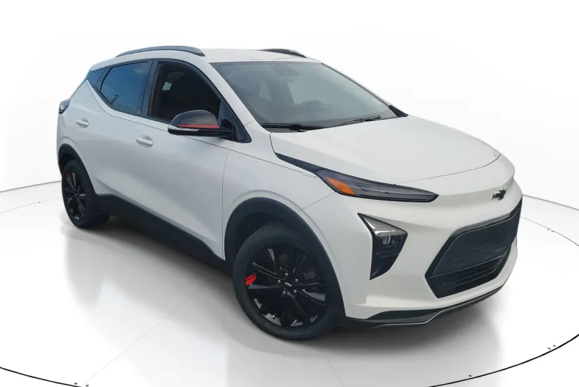 2023 Chevrolet Bolt EUV photo 1
