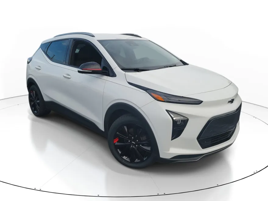 2023 Chevrolet Bolt EUV photo 1