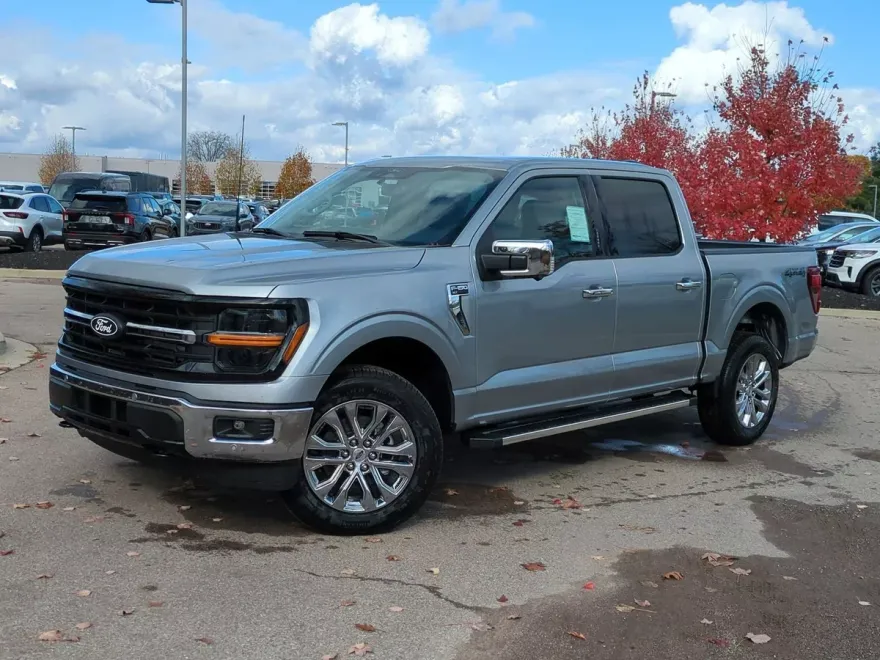 2024 Ford F-150 XLT photo 1