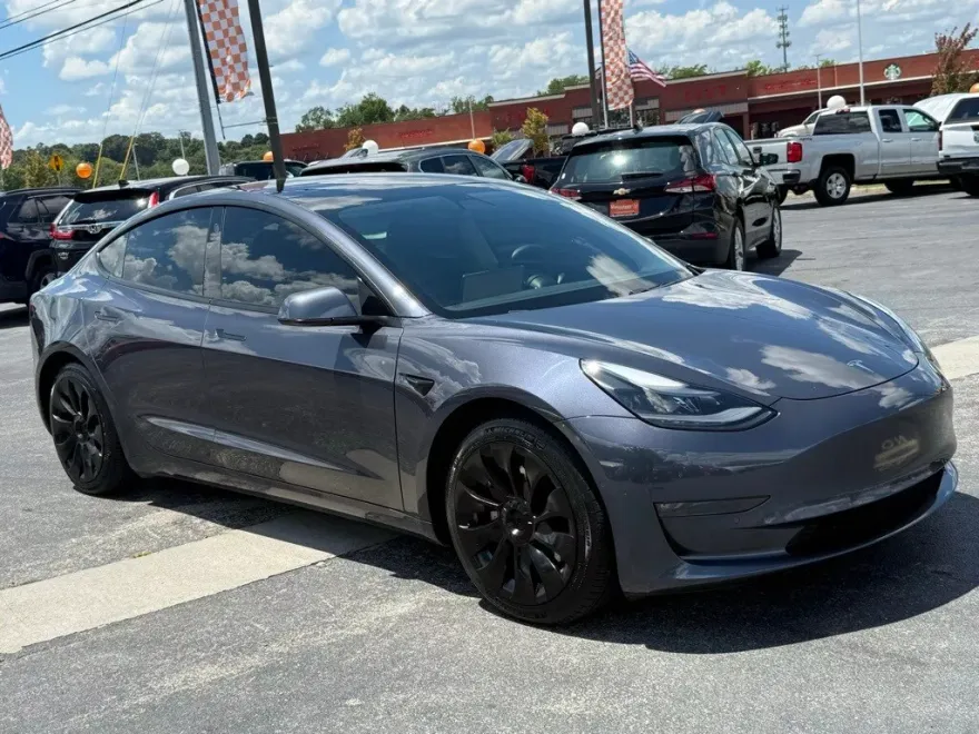 2021 Tesla Model 3 Long Range photo 1