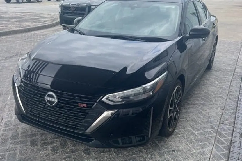 2024 Nissan Sentra SR photo 1