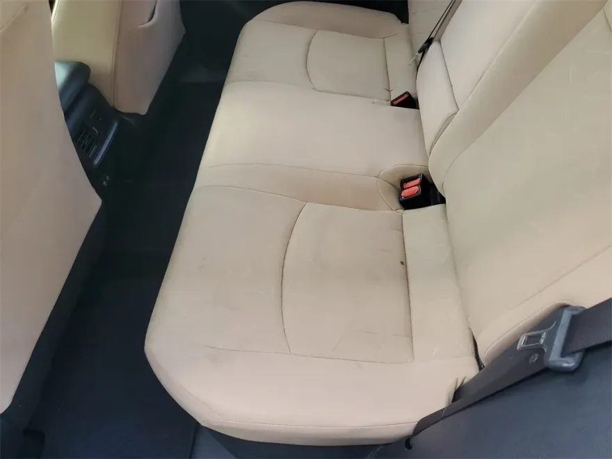 2019 Toyota RAV4 Hybrid XLE photo 1