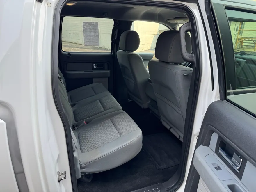 2014 Ford F-150 XLT photo 1