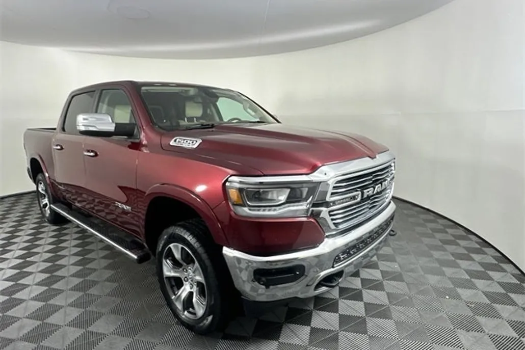 2020 Ram 1500 Laramie photo 1
