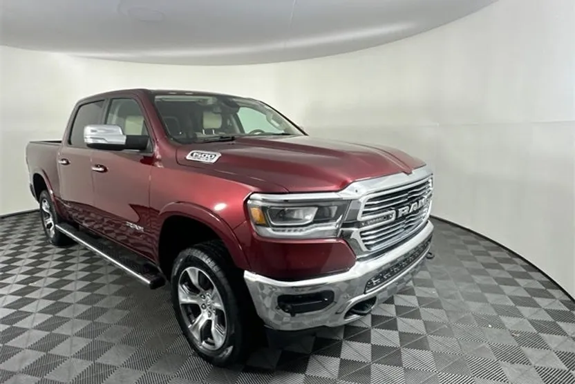 2020 Ram 1500 Laramie photo 1