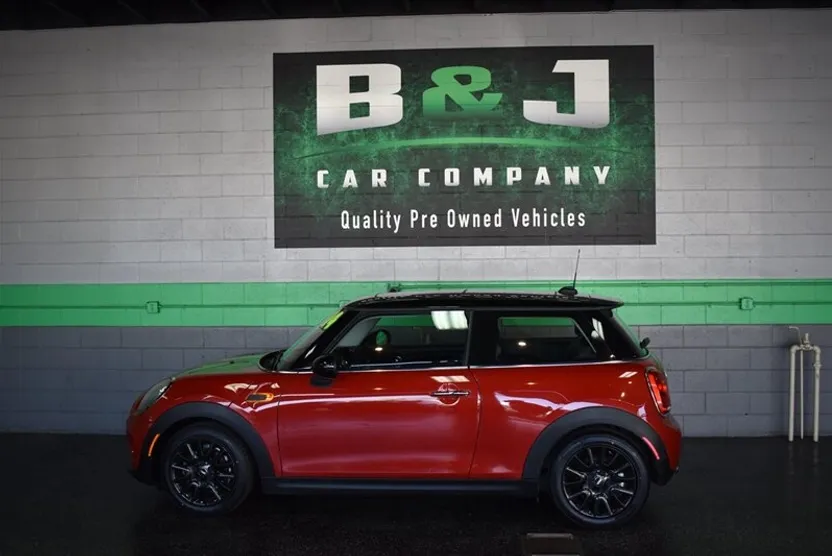 2014 Mini Cooper Hardtop photo 1