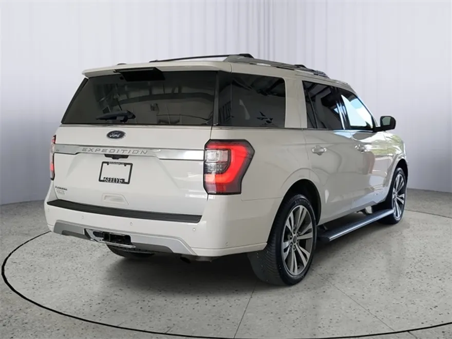 2020 Ford Expedition Platinum photo 1
