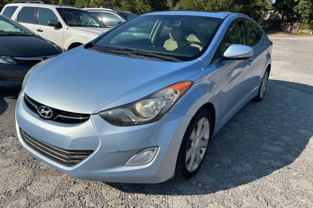 2013 Hyundai Elantra Limited photo 1