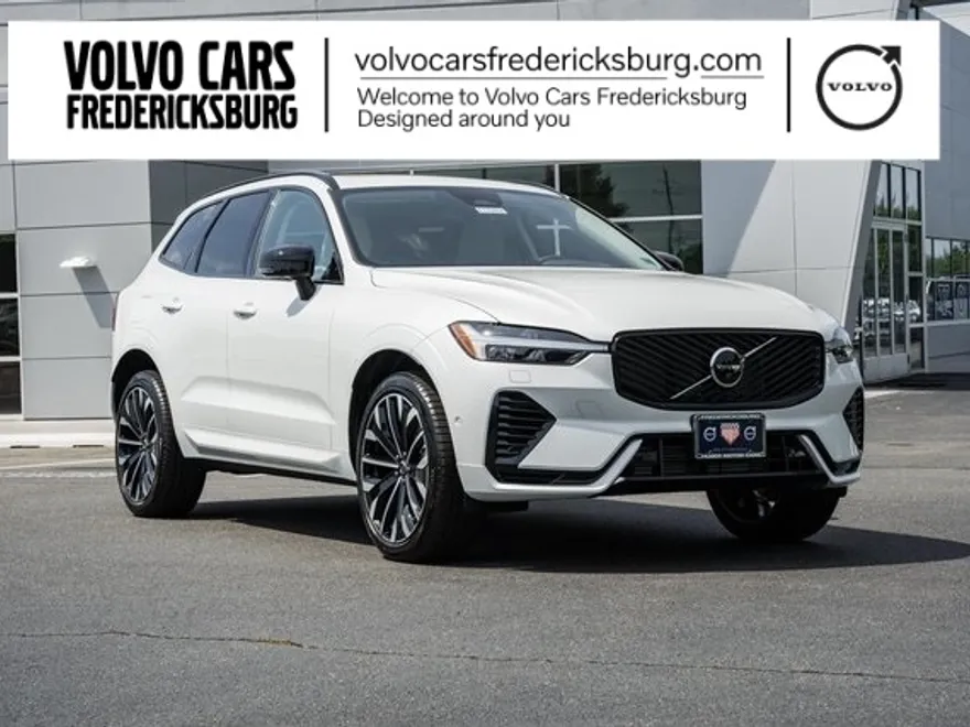 2026 Volvo XC60 Hybrid T8 photo 1