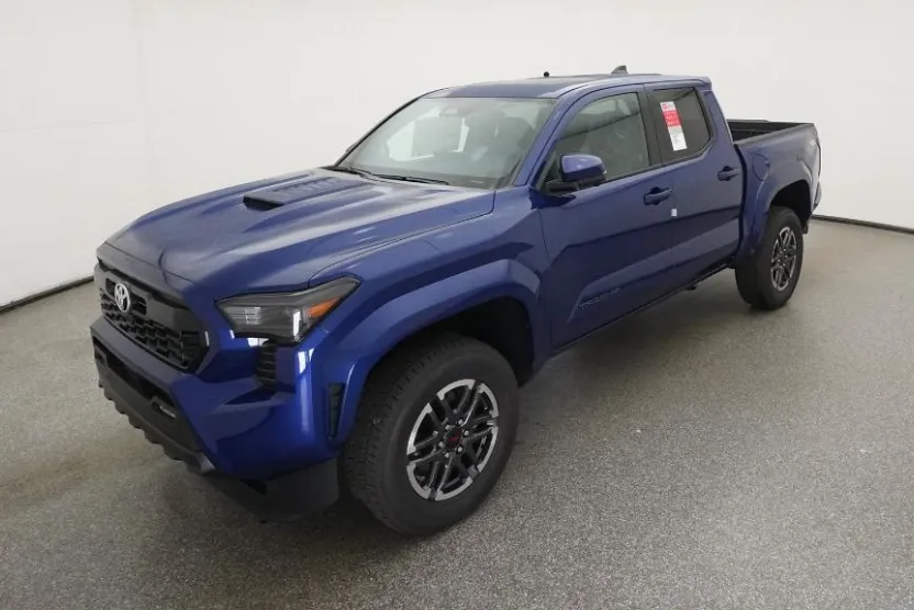 2025 Toyota Tacoma TRD Sport Double Cab photo 1