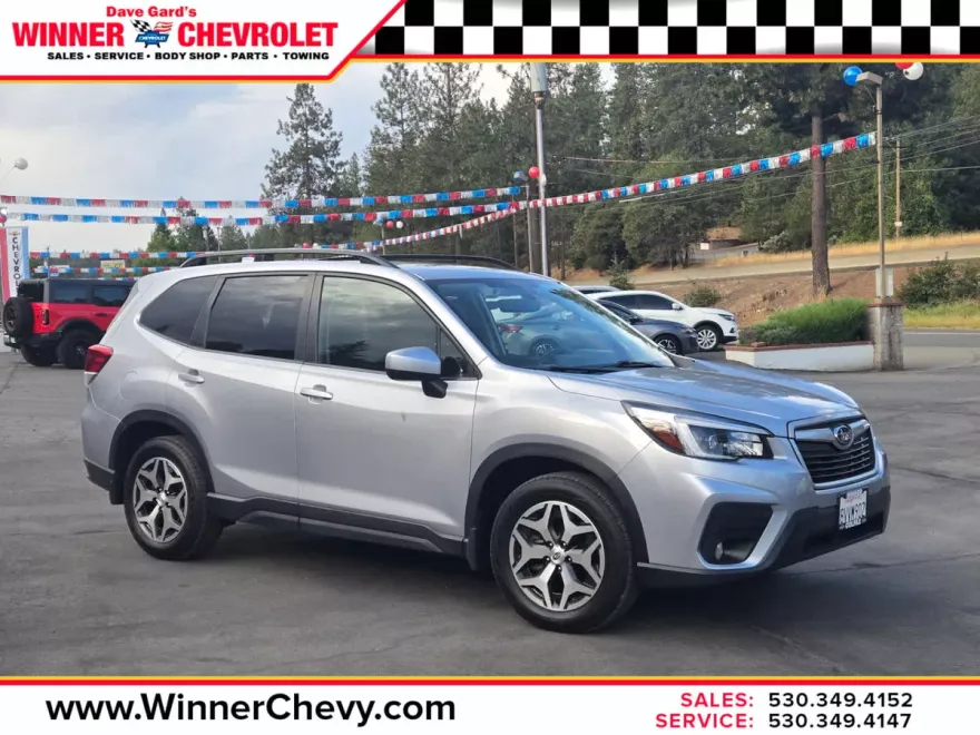 2021 Subaru Forester Premium photo 1