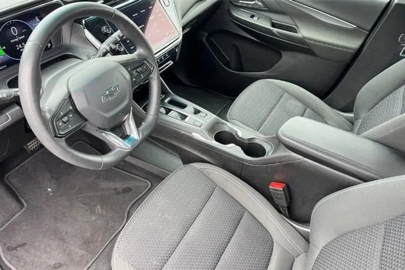 2023 Chevrolet Bolt EV 1LT photo 1
