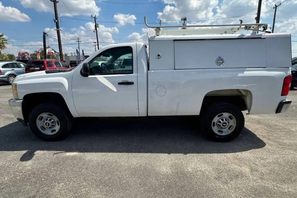 2011 Chevrolet Silverado 2500HD Work Truck photo 1