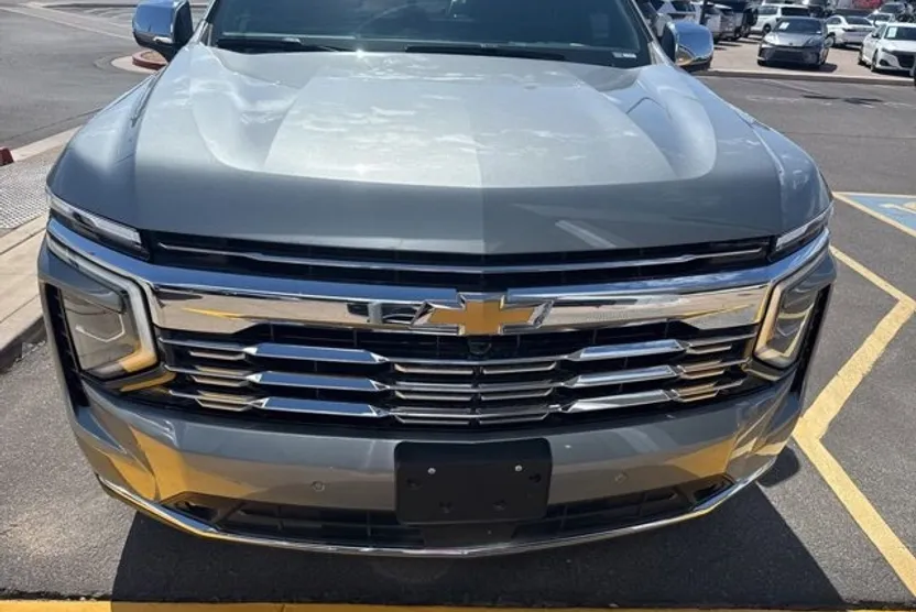 2025 Chevrolet Tahoe Premier photo 1