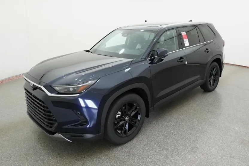 2026 Toyota Grand Highlander Platinum photo 1