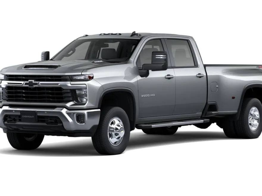 2026 Chevrolet Silverado 3500HD LT photo 1
