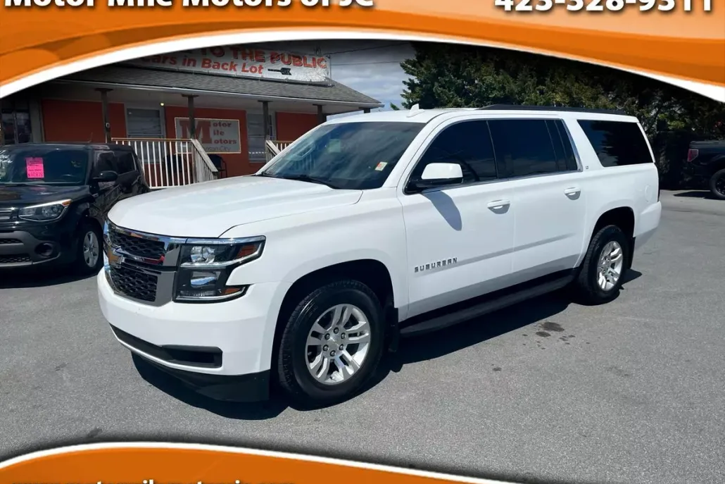 2018 Chevrolet Suburban 1500 LT photo 1