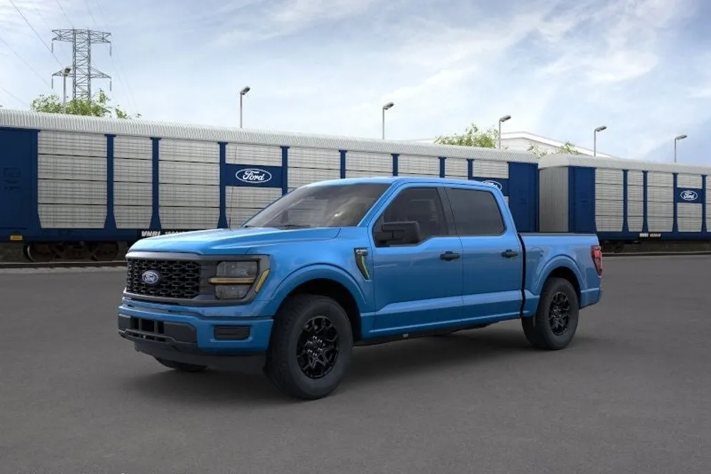 2025 Ford F-150 STX photo 1