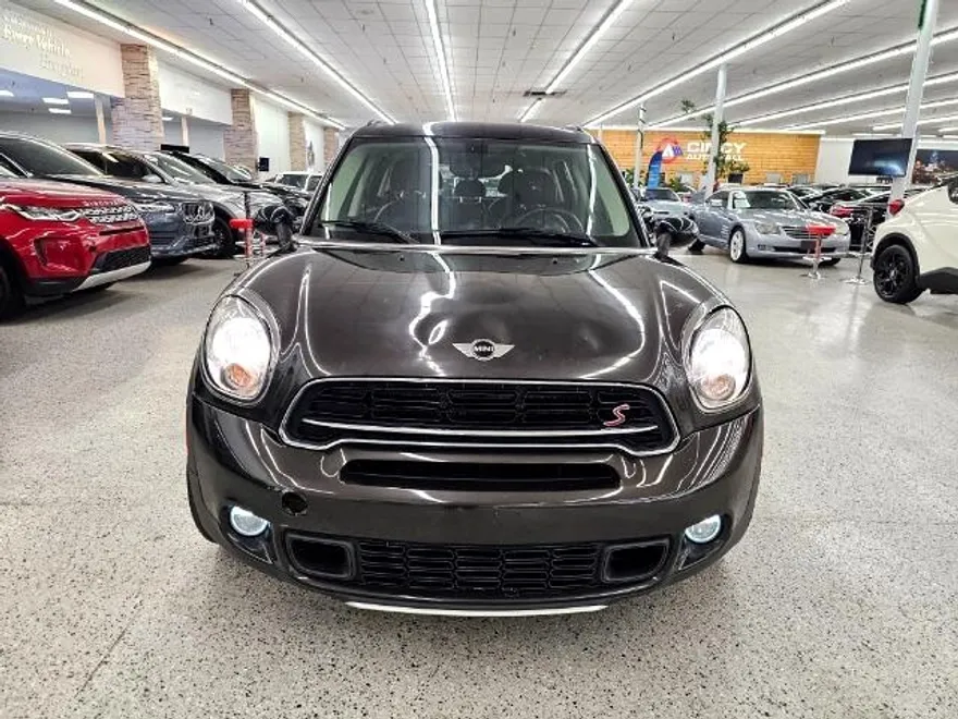 2015 Mini Countryman S ALL4 photo 1