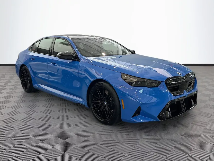 2026 Bmw M5 5 photo 1