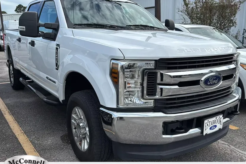 2019 Ford F-250 XLT photo 1