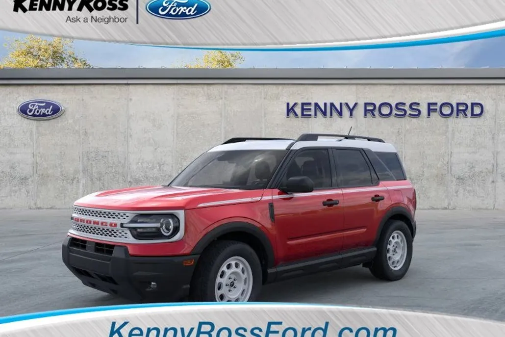 2025 Ford Bronco Sport Heritage photo 1