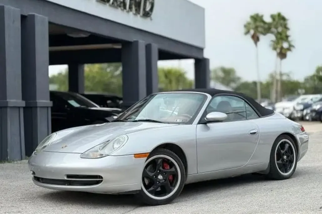 2001 Porsche 911 4 photo 1