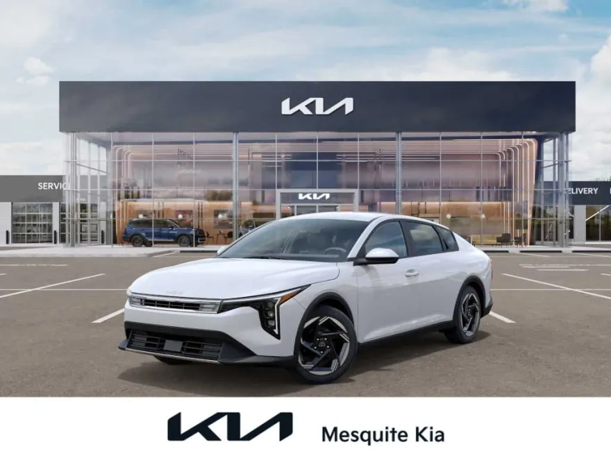 2025 Kia K4 EX photo 1