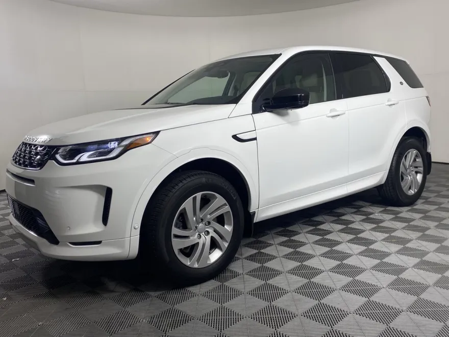 2025 Land Rover Discovery Sport S photo 1