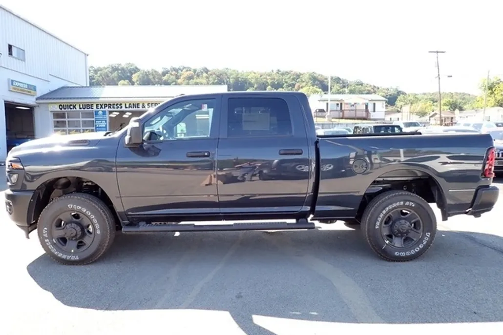 2026 Ram 2500 Tradesman photo 1