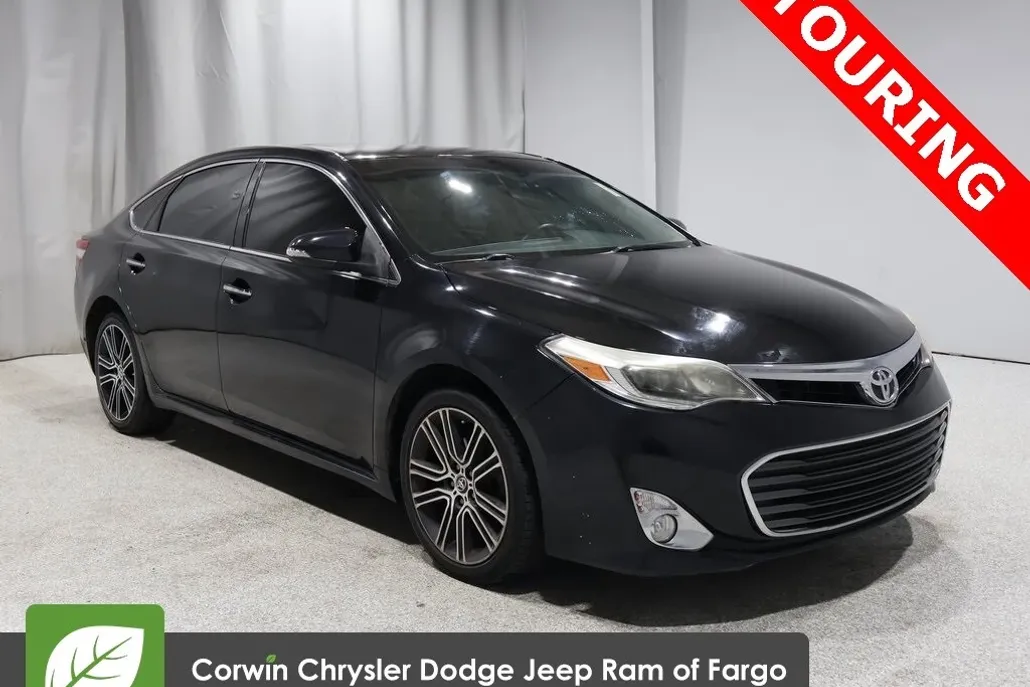 2015 Toyota Avalon XLE Touring photo 1