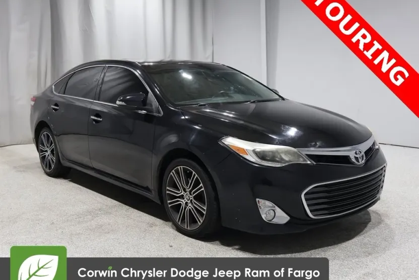 2015 Toyota Avalon XLE Touring photo 1