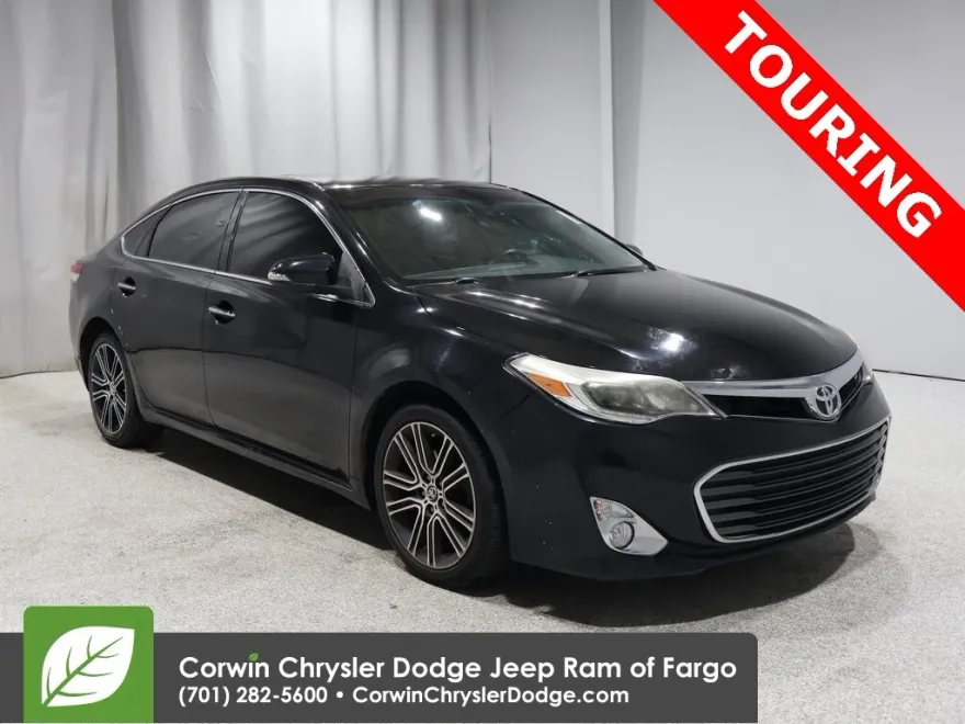 2015 Toyota Avalon XLE Touring photo 1