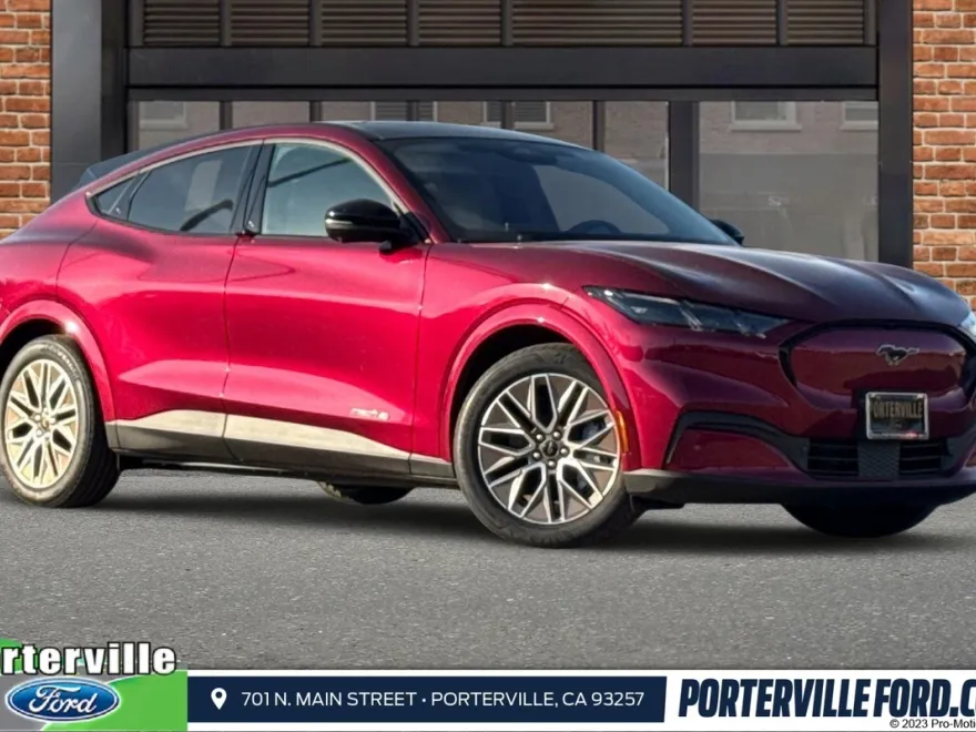 2025 Ford Mustang Mach-E Premium photo 1